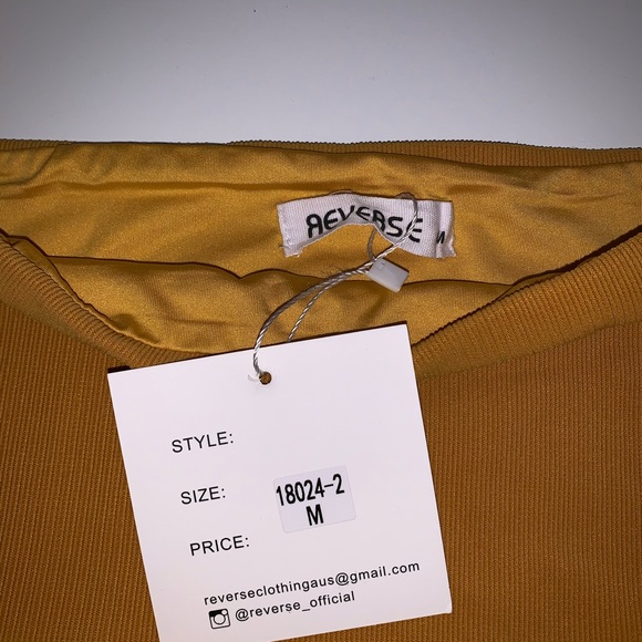 Princess Polly Reverse Bandeu Swim Top - Picture 2 of 4